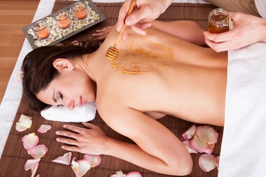 Using Honey for Massage and Health