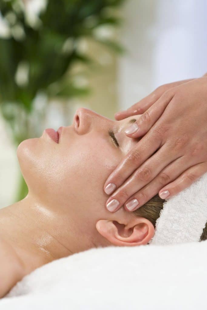 Top 4 Massage Techniques to De-Stress