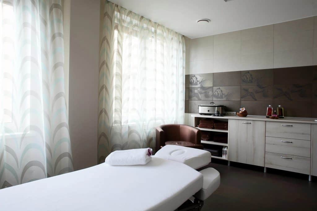 massage therapy practice room
